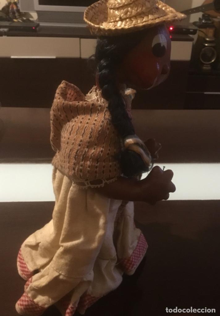 Mu&ntilde;ecas extranjeras: Antigua mu&ntilde;eca artesanal - Foto 4