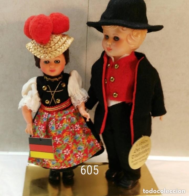 Mu&ntilde;ecas extranjeras: Pareja de alemanes &eacute;tnicos - Foto 1