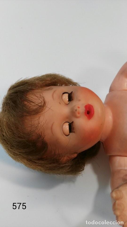 Mu&ntilde;ecas extranjeras: Mu&ntilde;eca francesita - Foto 3
