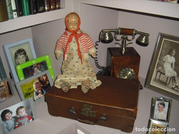 Mu&ntilde;ecas extranjeras: MU&Ntilde;ECA, CABEZA CELULOIDE, CUERPO TRAPO, TOTAL ORIGINAL,EPOCA 2&ordm;WW, 40 CMS - Foto 1