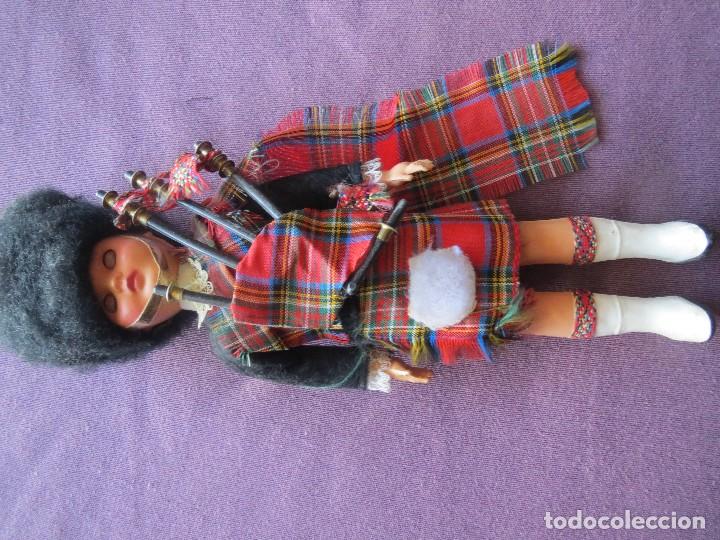 Mu&ntilde;ecas extranjeras: escoces - Foto 1