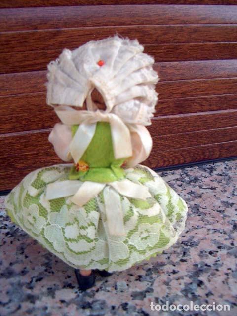 Pequeña muñequita antigua años 60, made in ital - Comprar 