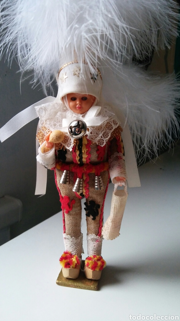 Mu&ntilde;ecas extranjeras: Muneca tradicional Belgica - 25 cm - Foto 11