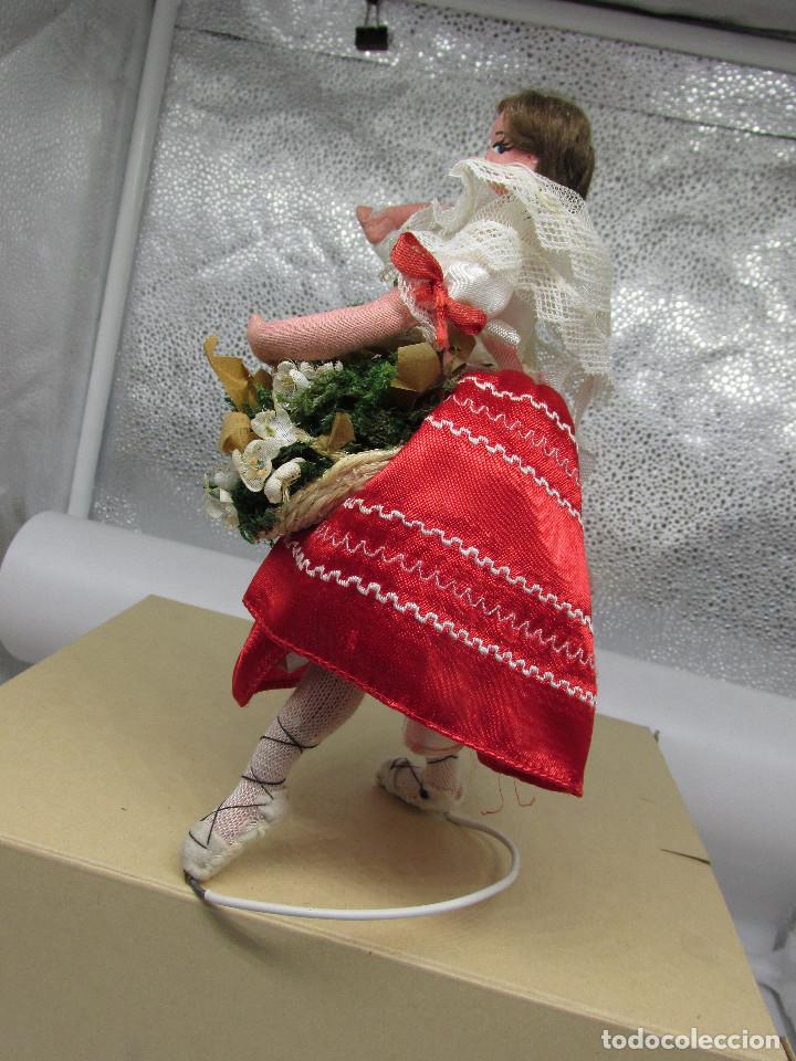 Mu&ntilde;ecas extranjeras: Lote de mu&ntilde;ecos y mu&ntilde;ecas de los a&ntilde;os 60 - Foto 8