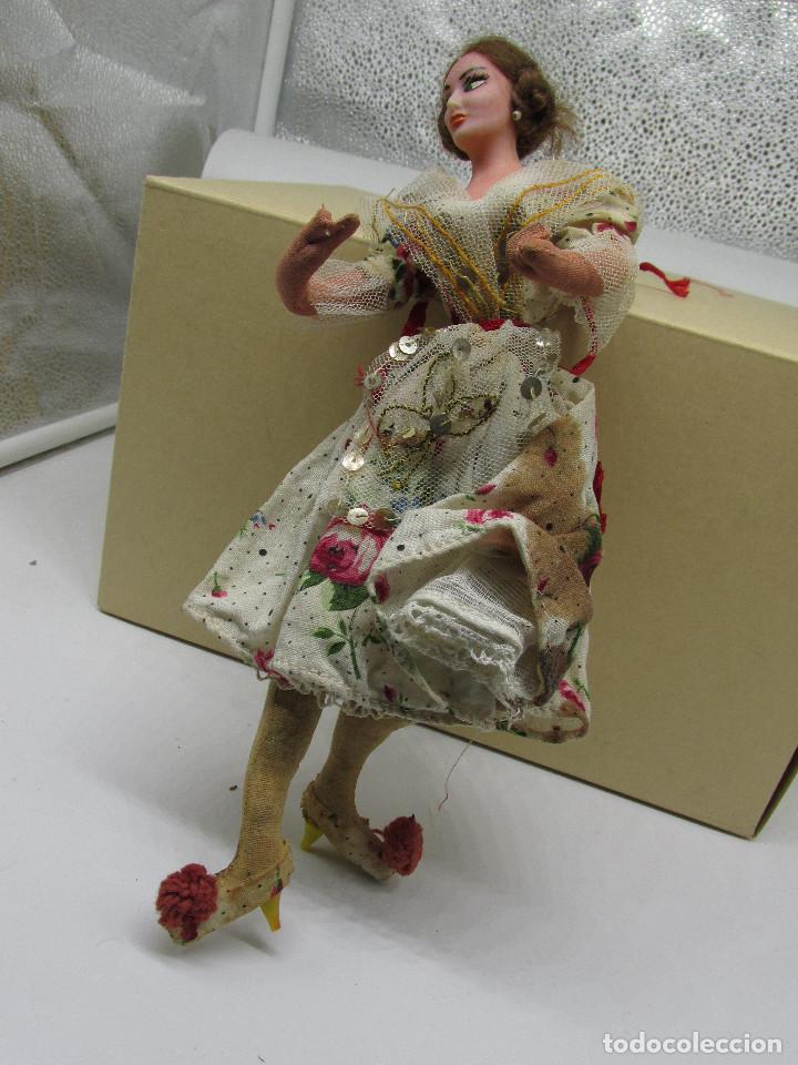 Mu&ntilde;ecas extranjeras: Lote de mu&ntilde;ecos y mu&ntilde;ecas de los a&ntilde;os 60 - Foto 14