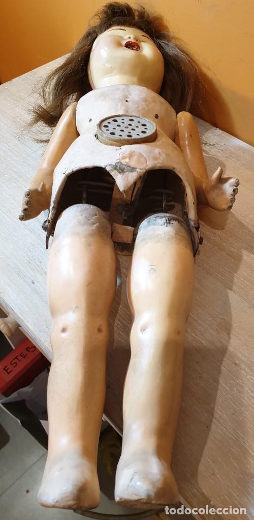 Mu&ntilde;ecas extranjeras: Mu&ntilde;eca antigua cart&oacute;n piedra - Foto 3