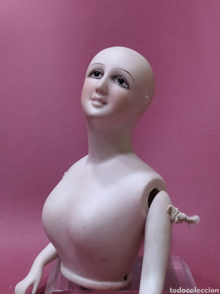 Mu&ntilde;ecas extranjeras: Busto de mu&ntilde;eca en biscuit, a&ntilde;os 20. - Foto 3