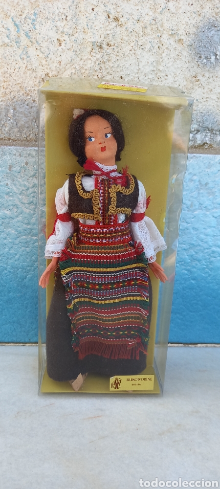 Mu&ntilde;ecas extranjeras: MU&Ntilde;ECA REGIONAL CON SU CAJA - Foto 2