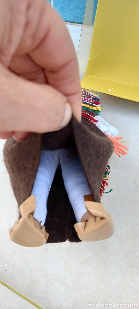 Mu&ntilde;ecas extranjeras: MU&Ntilde;ECA REGIONAL CON SU CAJA - Foto 9