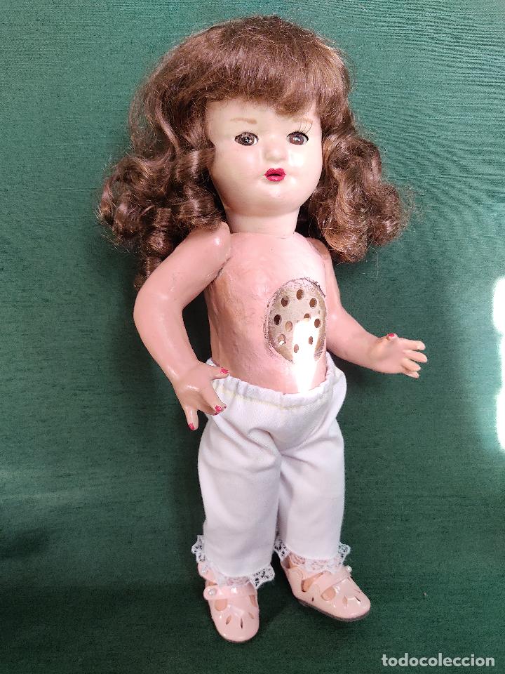 Mu&ntilde;ecas extranjeras: Antigua mu&ntilde;eca de cart&oacute;n piedra - Foto 19