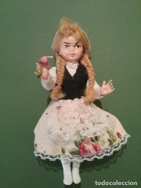 Mu&ntilde;ecas extranjeras: MU&Ntilde;ECA VESTIDA TRAJE REGIONAL HOLANDA - Foto 2