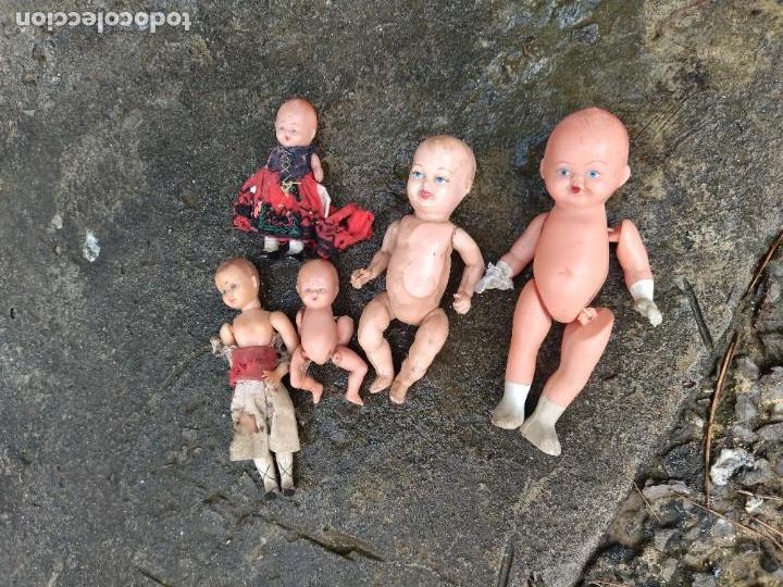 Mu&ntilde;ecas extranjeras: Antiguas mu&ntilde;ecas de plastico - Foto 2