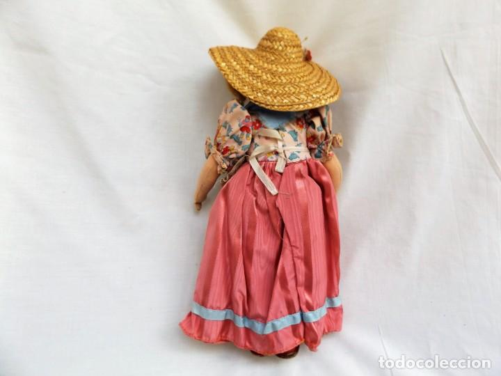 Mu&ntilde;ecas extranjeras: mu&ntilde;eca de trapo marca magis - Foto 2