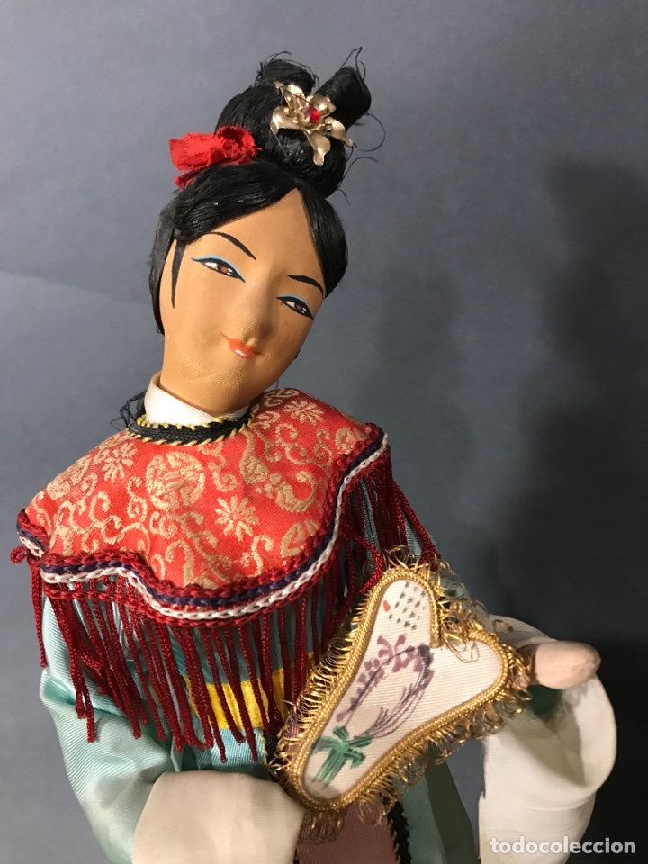 Mu&ntilde;ecas Extranjeras: Antigua Mu&ntilde;eca china de trapo. Vintage A&ntilde;os 50.