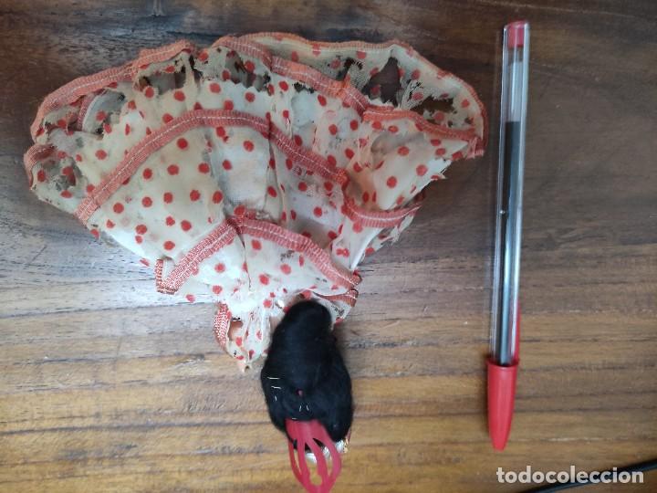 Mu&ntilde;ecas extranjeras: Mu&ntilde;eca peque&ntilde;a (10 cm), sin marca, vestido ra&iacute;do - Foto 2