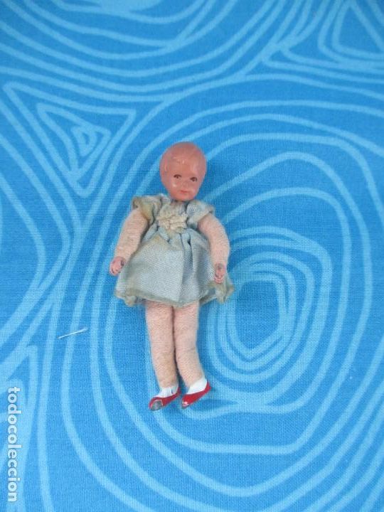 Mu&ntilde;ecas extranjeras: ANTIGUA MU&Ntilde;ECA ARTICULADA TIPO CELULOIDE PARA CASA DE MU&Ntilde;ECAS - Foto 2