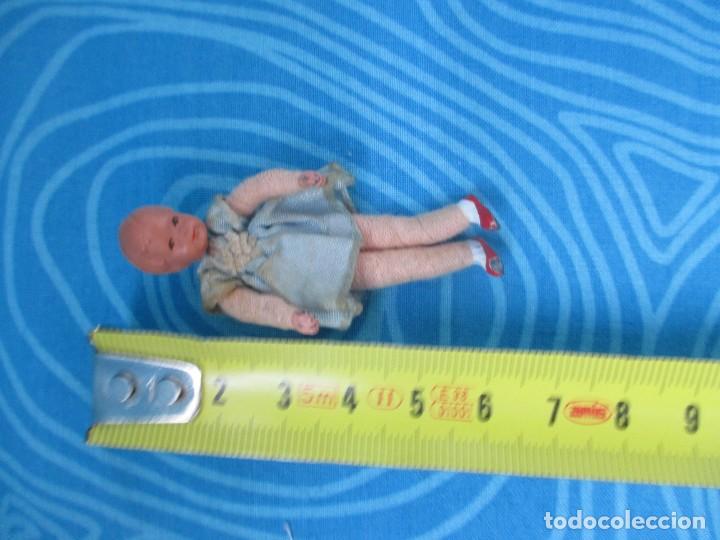 Mu&ntilde;ecas extranjeras: ANTIGUA MU&Ntilde;ECA ARTICULADA TIPO CELULOIDE PARA CASA DE MU&Ntilde;ECAS - Foto 5