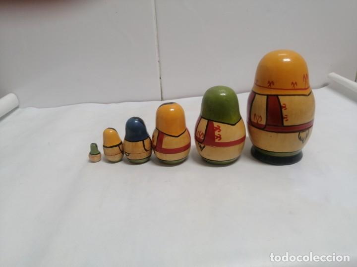 Mu&ntilde;ecas extranjeras: JUEGO DE 6 MU&Ntilde;ECAS DE MADERA RUSAS - Foto 3
