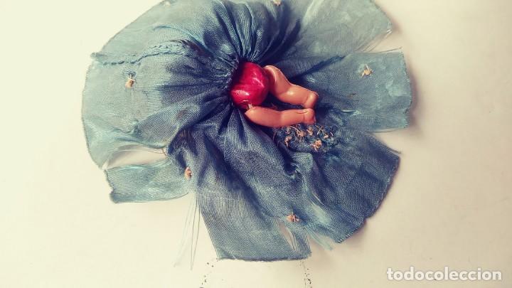 Mu&ntilde;ecas extranjeras: PEQUE&Ntilde;A MU&Ntilde;ECA CON TRAJE - Foto 4