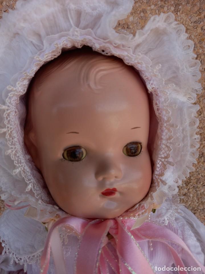 Mu&ntilde;ecas extranjeras: Mu&ntilde;eca beb&eacute; Madame Alexander 46cm - Foto 1