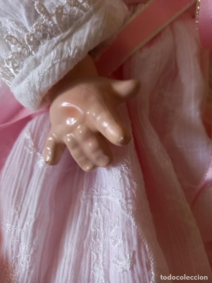 Mu&ntilde;ecas extranjeras: Mu&ntilde;eca beb&eacute; Madame Alexander 46cm - Foto 6