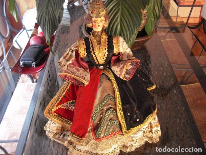 Mu&ntilde;ecas extranjeras: PRINCESA TURCA, CON UN VESTIDO ESPECTACULAR, 40 CMS, COMPLETA - Foto 1