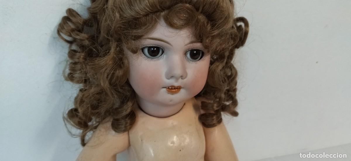 Mu&ntilde;ecas extranjeras: Mu&ntilde;eca porcelana antigua - Foto 2