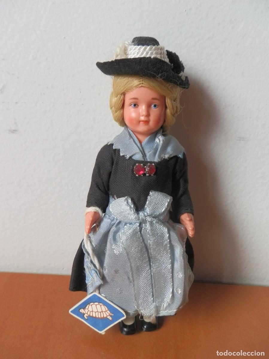 Mu&ntilde;ecas extranjeras: MU&Ntilde;ECA ALEMANA MARCA TORTUGA. - Foto 1