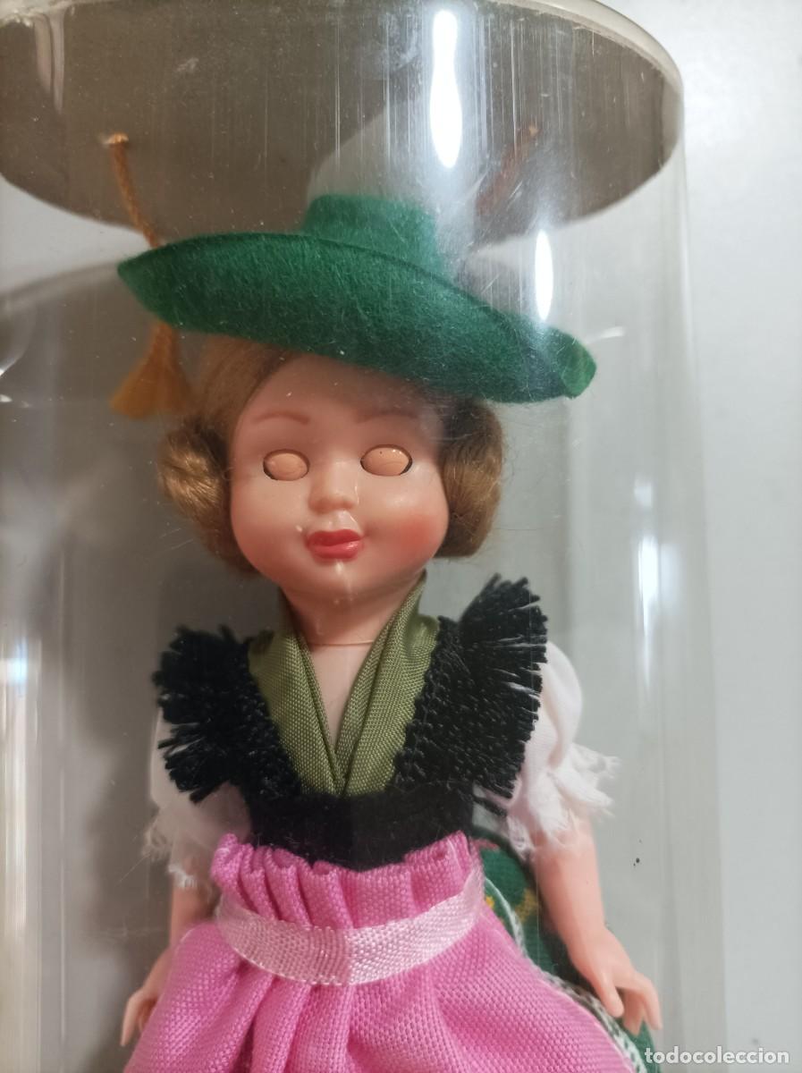 Mu&ntilde;ecas extranjeras: Mu&ntilde;ecas regionales del mundo - BAYERN - Foto 1