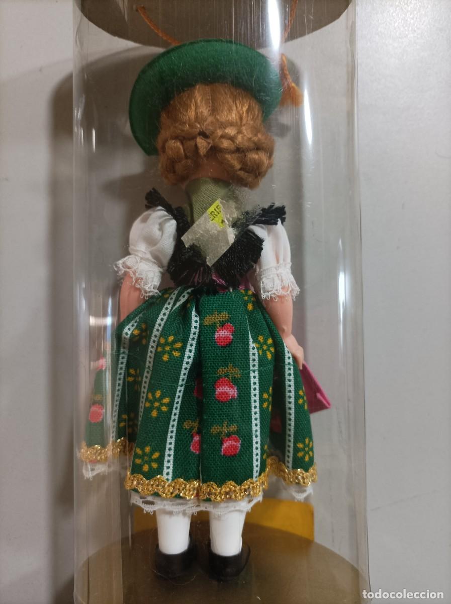 Mu&ntilde;ecas extranjeras: Mu&ntilde;ecas regionales del mundo - BAYERN - Foto 3