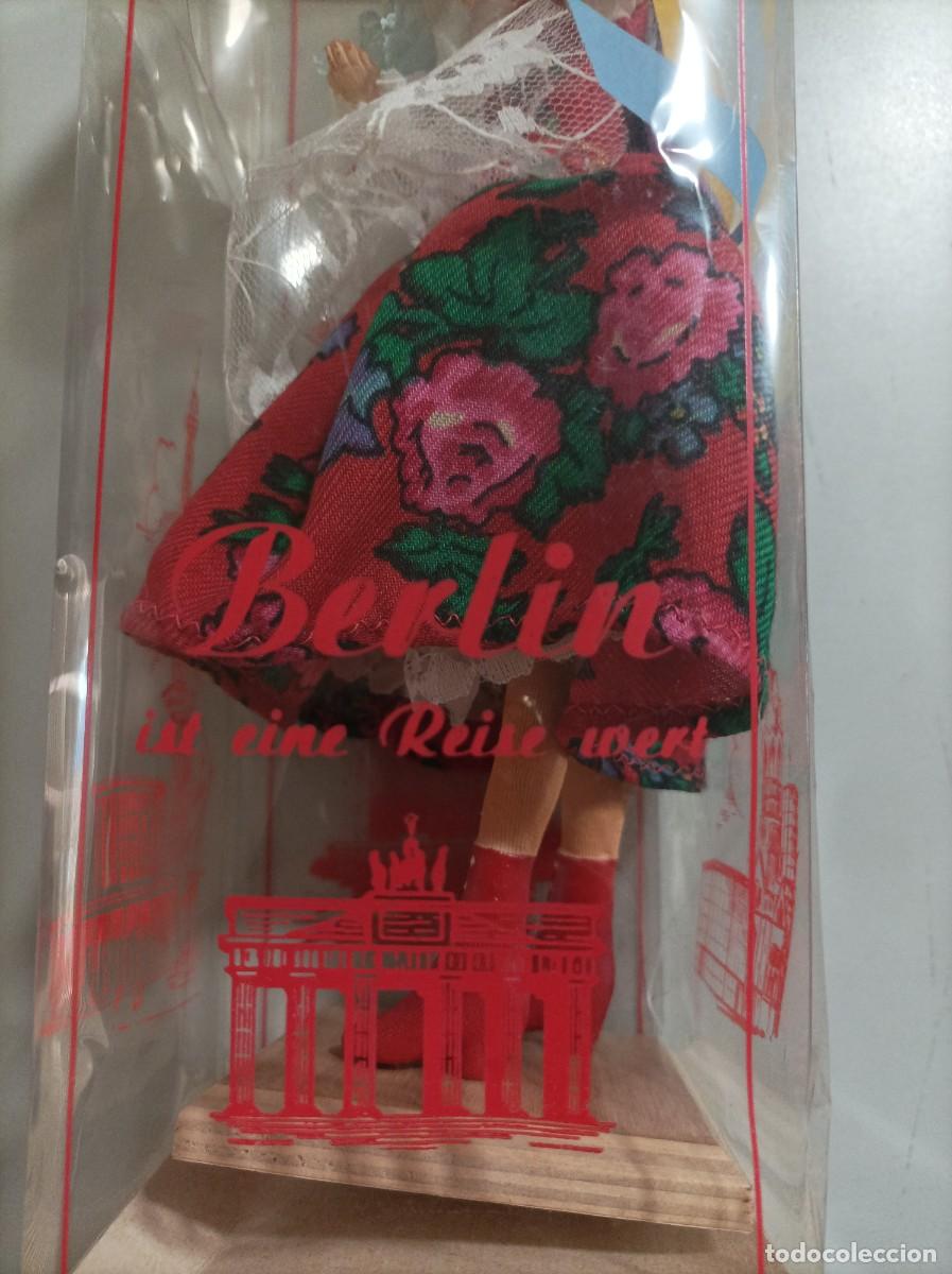 Mu&ntilde;ecas extranjeras: Mu&ntilde;ecas regionales del mundo - BERL&Iacute;N - Foto 3
