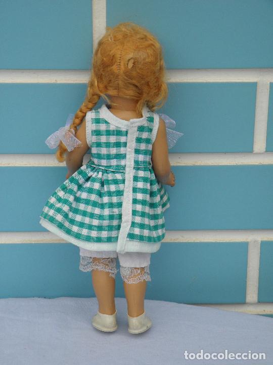 Mu&ntilde;ecas extranjeras: Antigua mu&ntilde;eca de celuloide de los a&ntilde;os 50 - 60 - Foto 3