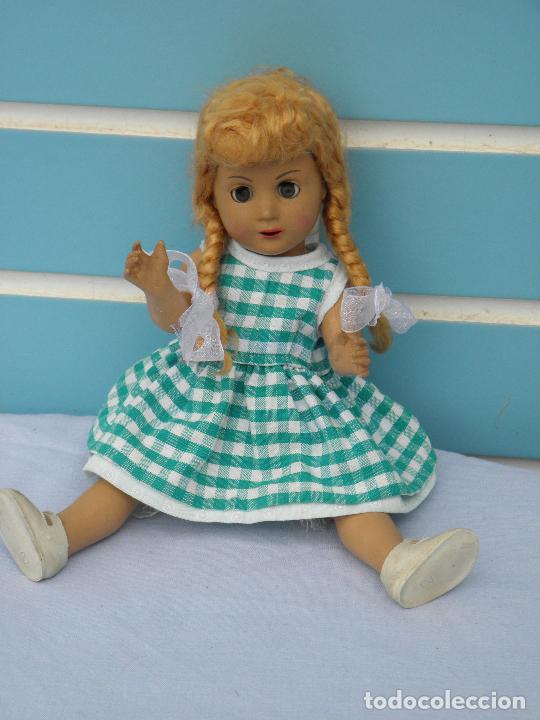 Mu&ntilde;ecas extranjeras: Antigua mu&ntilde;eca de celuloide de los a&ntilde;os 50 - 60 - Foto 5