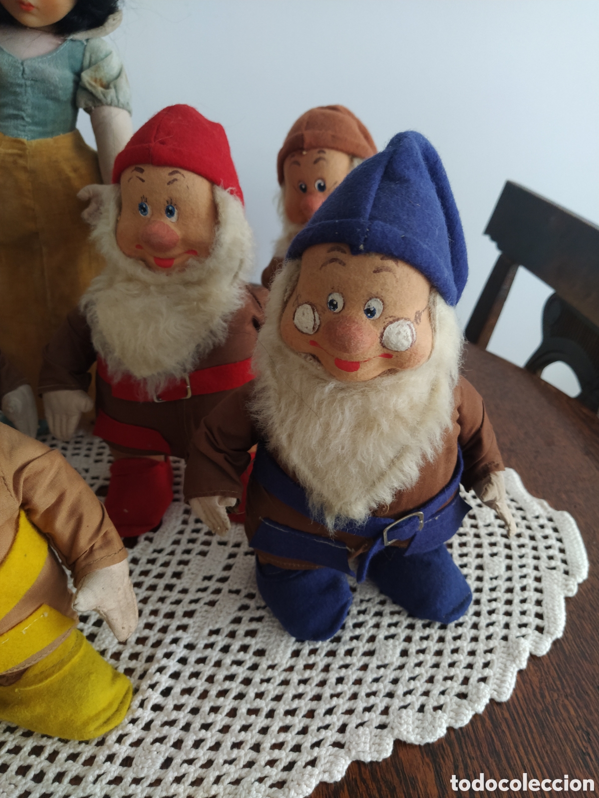 Mu&ntilde;ecas extranjeras: Blancanieves y los siete enanitos - Foto 4