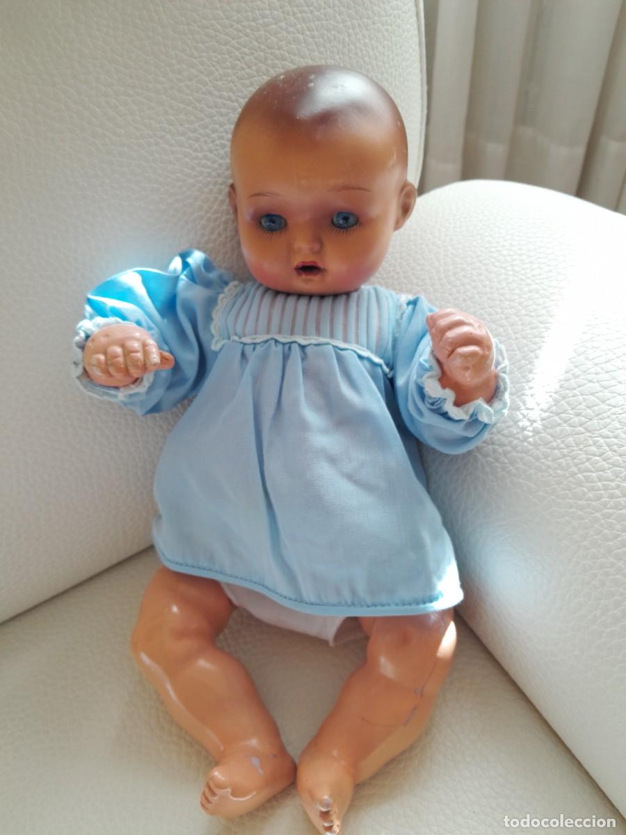 Mu&ntilde;ecas extranjeras: mu&ntilde;eco antiguo cart&oacute;n piedra - Foto 1