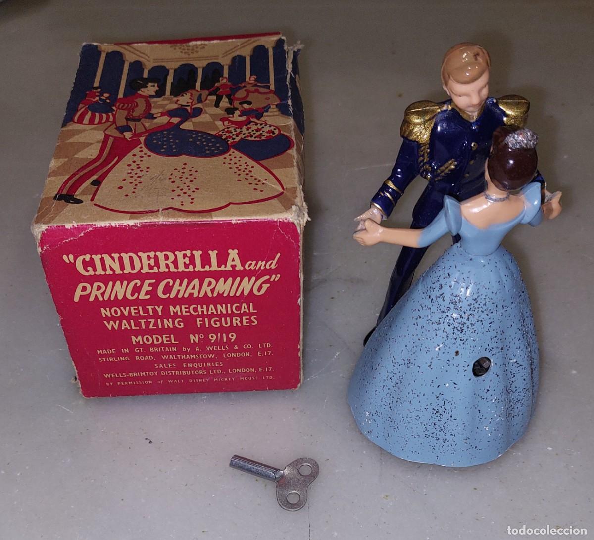 Mu&ntilde;ecas extranjeras: JUGETE ANTIGUO CINDERELLA - Foto 4