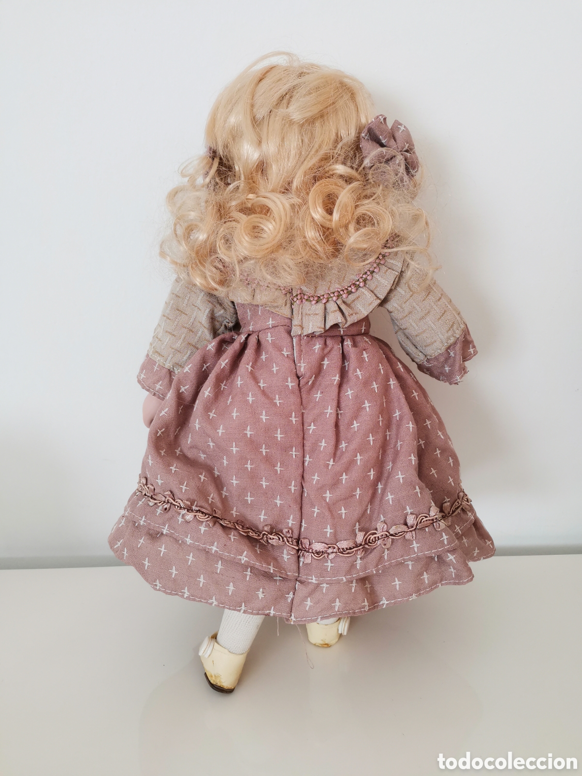 Mu&ntilde;ecas extranjeras: Mu&ntilde;eca porcelana - Foto 3