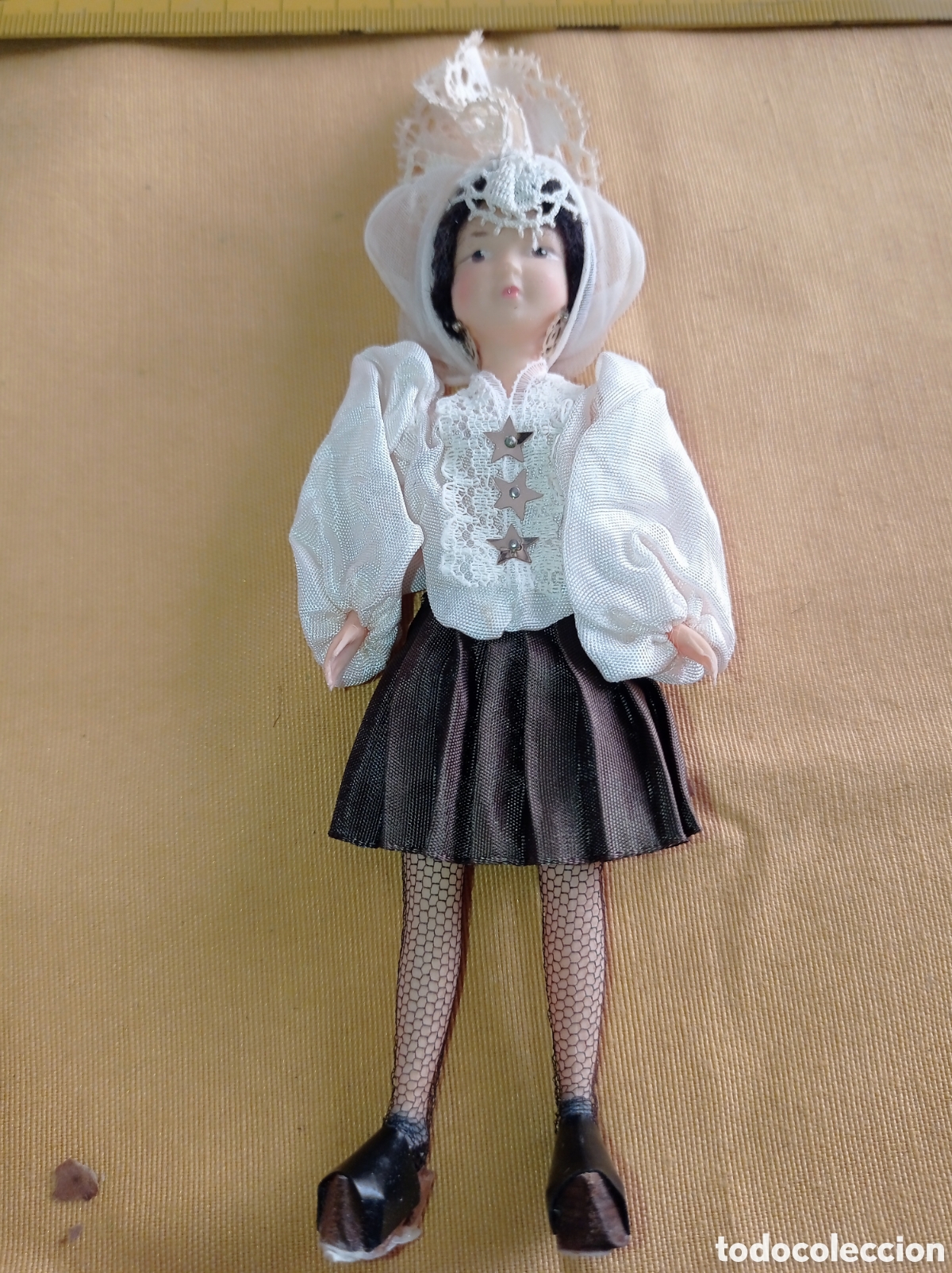 Mu&ntilde;ecas extranjeras: MU&Ntilde;ECA REGIONAL FRANCIA - Foto 1
