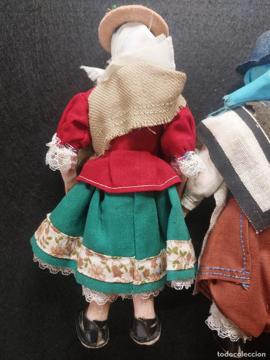 Mu&ntilde;ecas extranjeras: PAREJA DE MU&Ntilde;ECOS TRADICIONALES - Foto 6