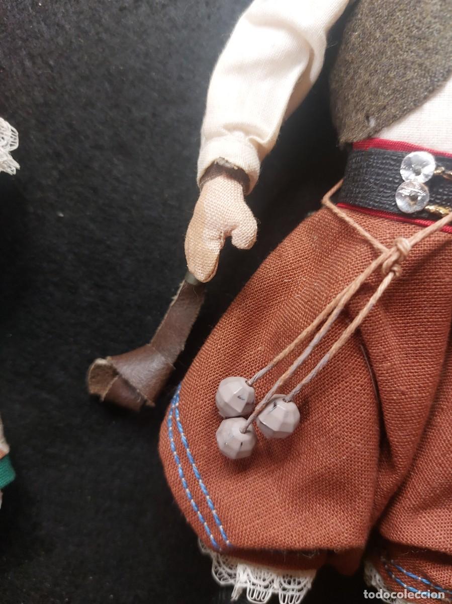 Mu&ntilde;ecas extranjeras: PAREJA DE MU&Ntilde;ECOS TRADICIONALES - Foto 8