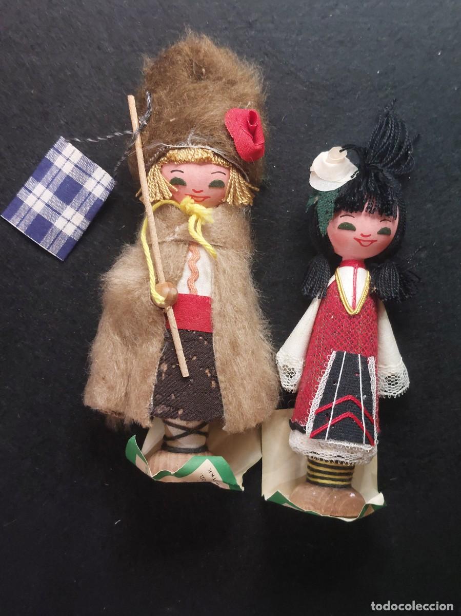 Mu&ntilde;ecas extranjeras: MU&Ntilde;ECOS RUSOS DE MADERA CON ETIQUETA ORIGINAL - Foto 2