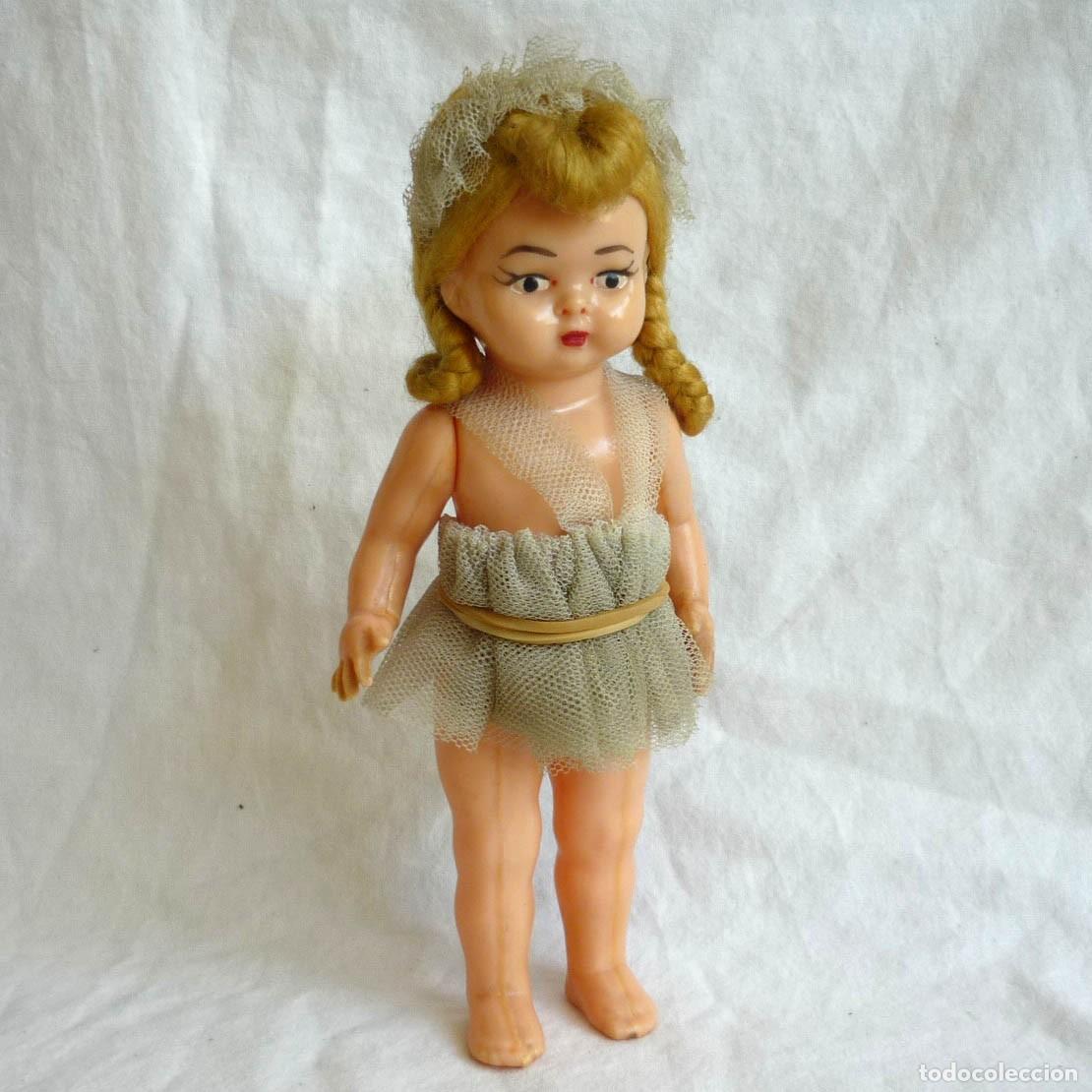 Mu&ntilde;ecas extranjeras: Mu&ntilde;eca bailarina celuloide a&ntilde;os 50 - Foto 1