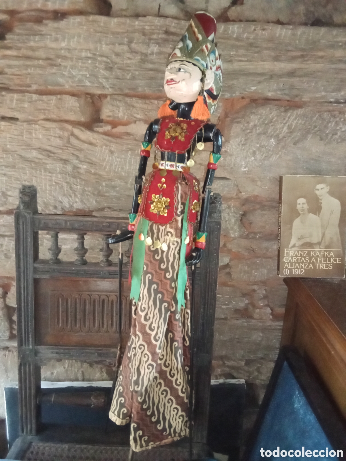 Mu&ntilde;ecas extranjeras: MARIONETA INDONESIA - MADERA POLICROMADA - Foto 1