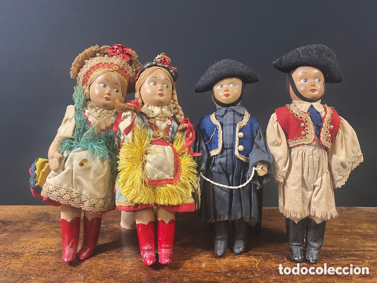 Mu&ntilde;ecas extranjeras: Colecci&oacute;n de 4 mu&ntilde;ecos. A&ntilde;os 30 - Foto 1
