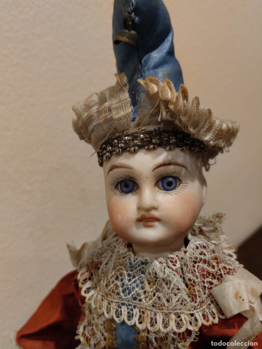 Mu&ntilde;ecas extranjeras: Aut&oacute;mata antiguo de arrastre - Foto 2