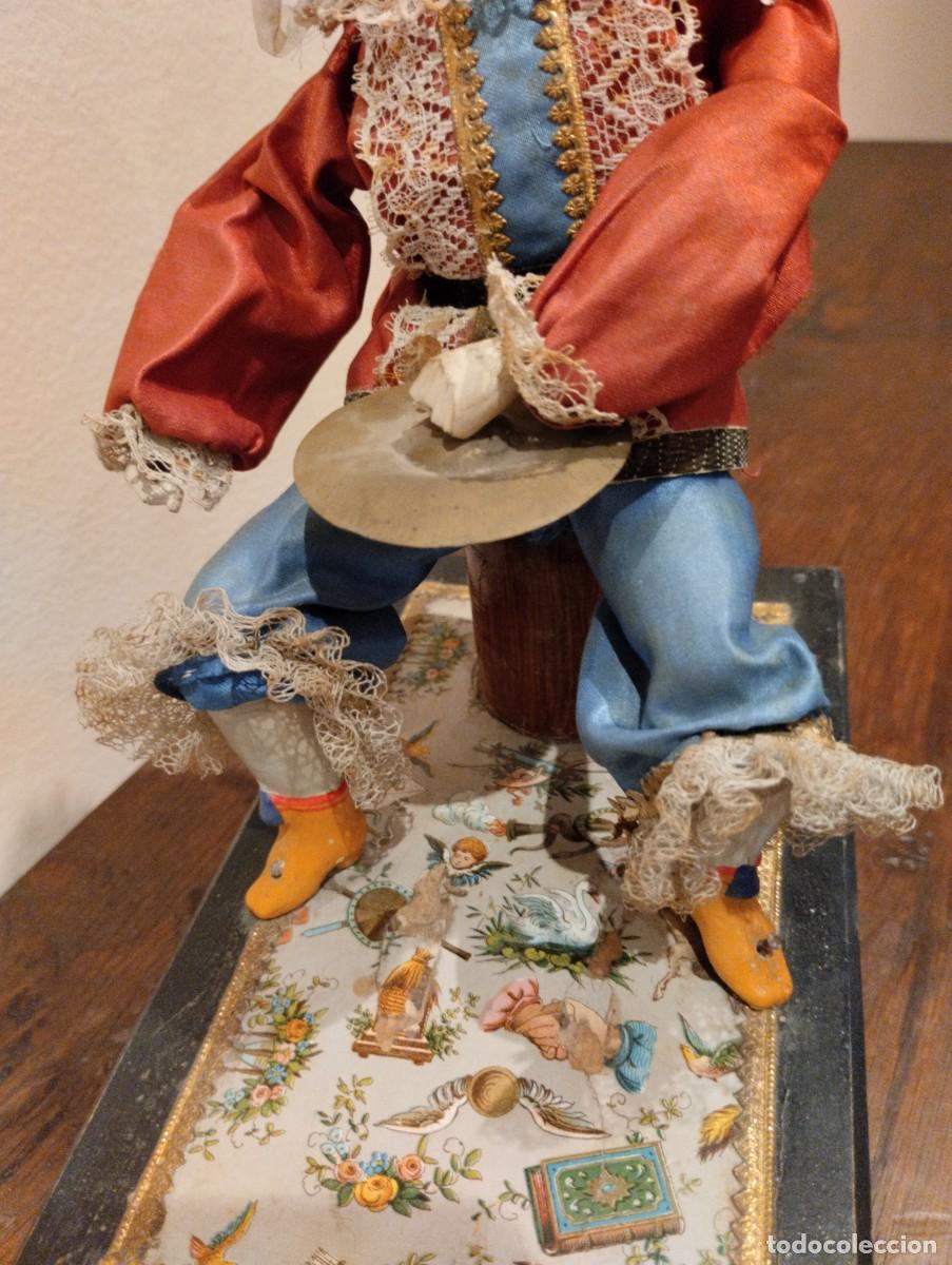 Mu&ntilde;ecas extranjeras: Aut&oacute;mata antiguo de arrastre - Foto 8