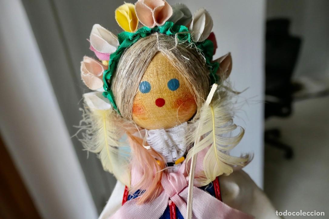 Mu&ntilde;ecas extranjeras: Mu&ntilde;eca de arte popular polaca Chalupnik de madera. - Foto 3
