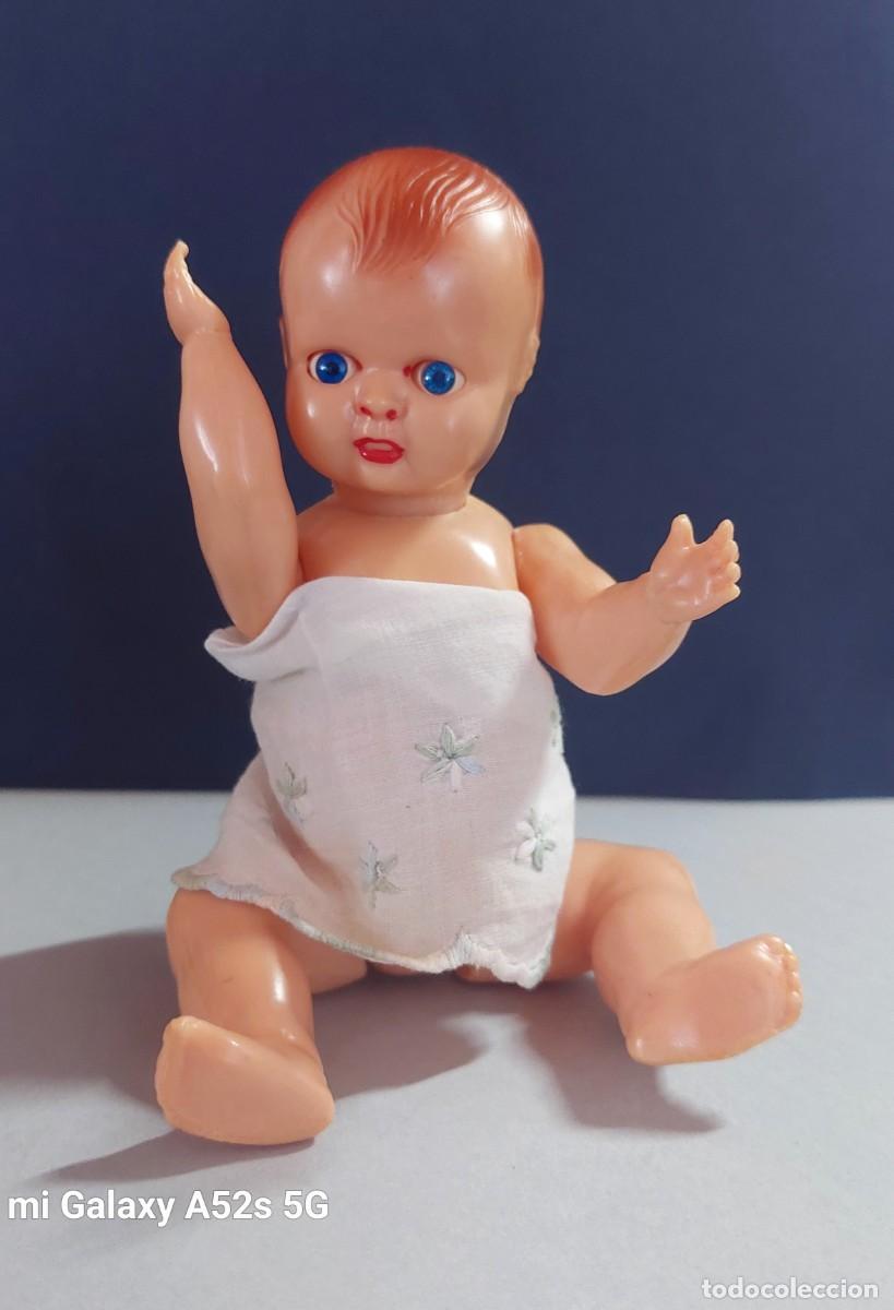 Mu&ntilde;ecas extranjeras: ANTIGUA MU&Ntilde;ECA DE COLECCION FRANCESA ( CELULOIDE ) 1950 - Foto 2