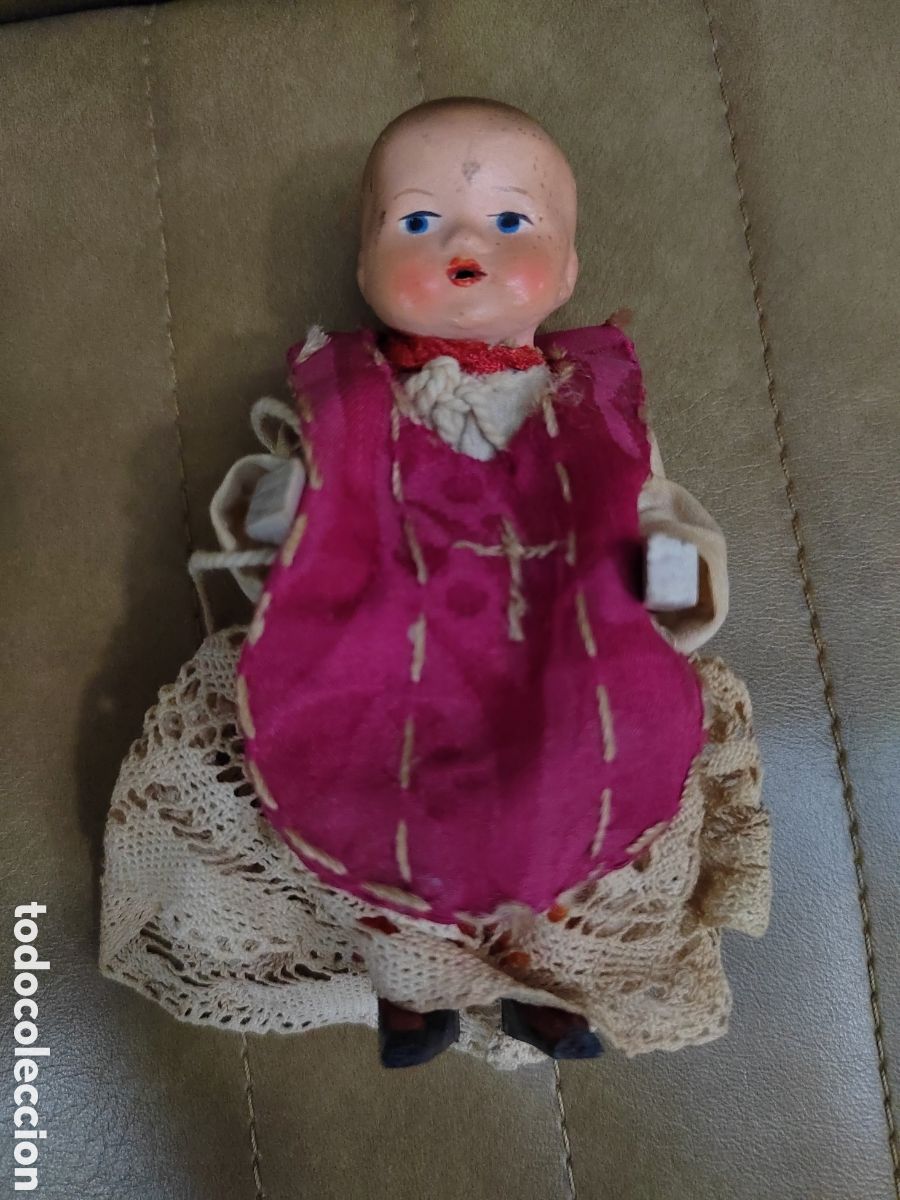 Mu&ntilde;ecas extranjeras: Mu&ntilde;eca peque&ntilde;a antigua - Foto 1