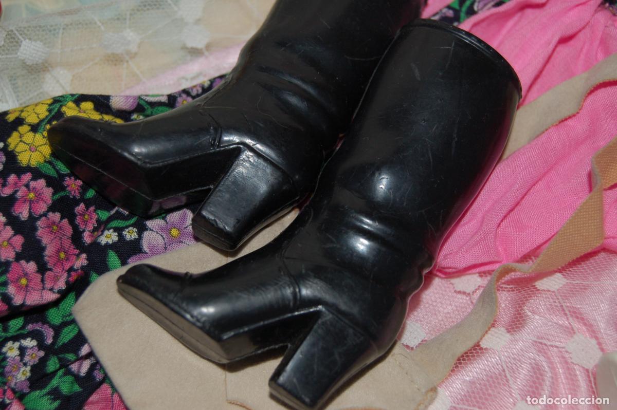 Mu&ntilde;ecas extranjeras: lote de mu&ntilde;eca cathy de bella y vestidos - Foto 11